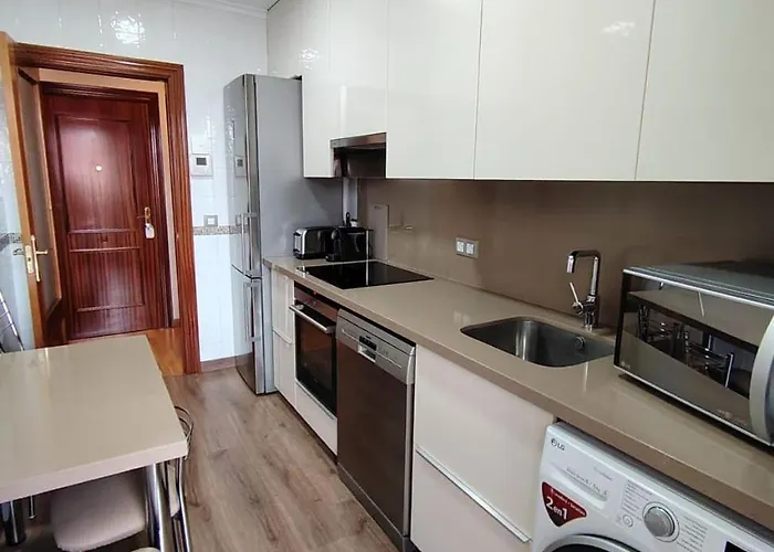 Avello Con Parking Apartment Oviédo