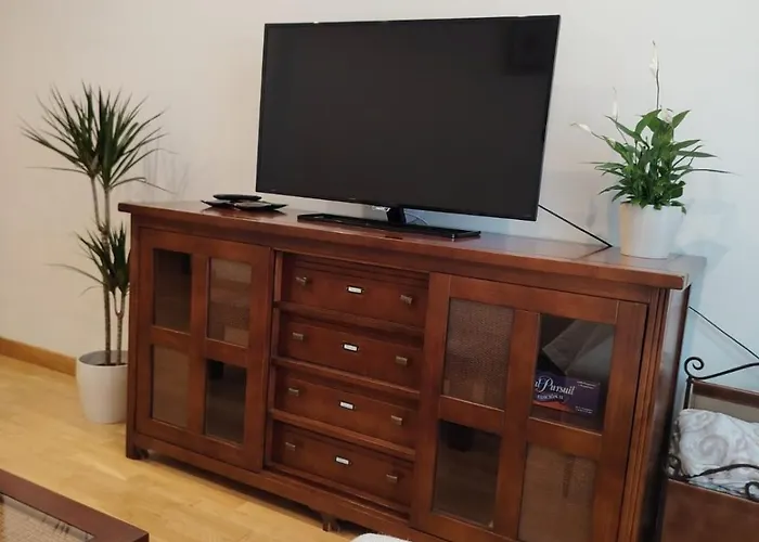 Avello Con Parking Appartamento *