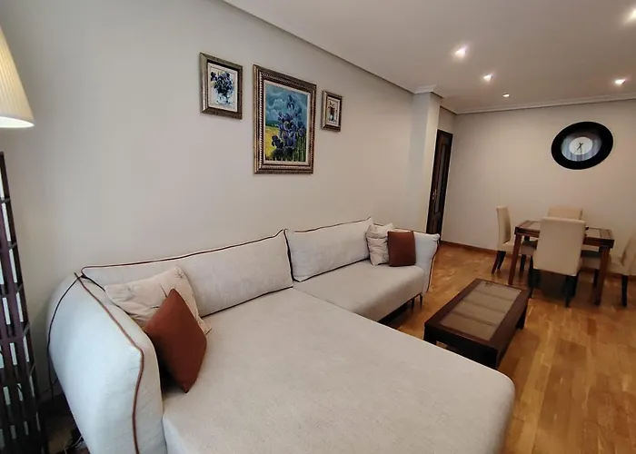 Avello Con Parking Oviédo