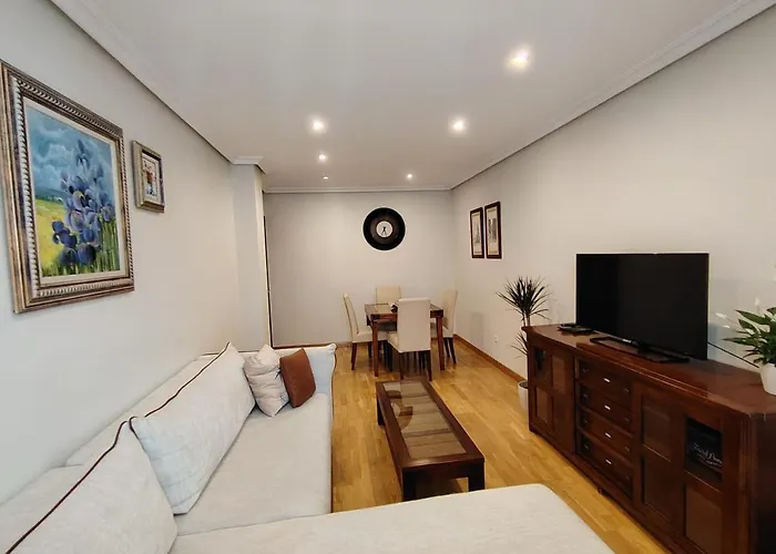 Avello Con Parking Apartment *